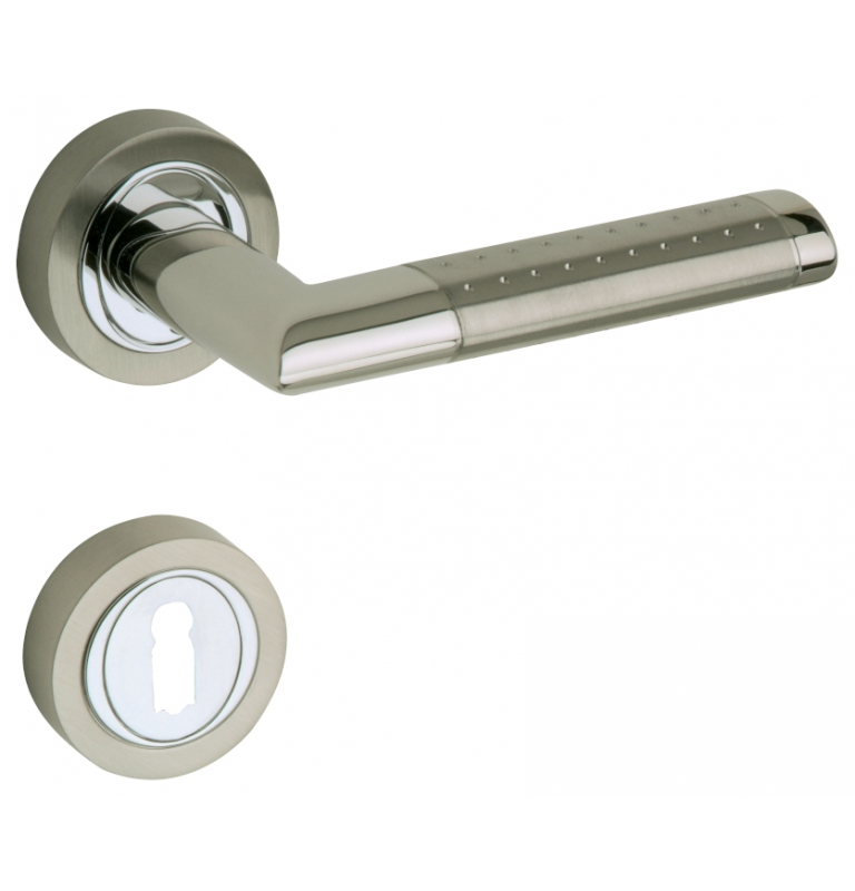 Door handle LIENBACHER ADONIS - OC / ONS - Polished chrome / brushed nickel Door handle LIENBACHER ADONIS - OC / ONS - Polished chrome / brushed nickel
